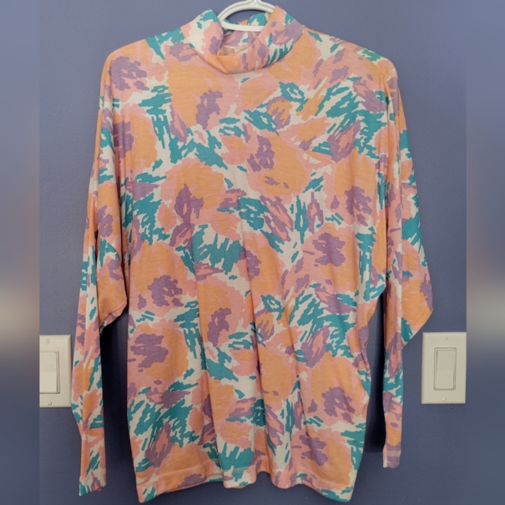 Pastel turtleneck